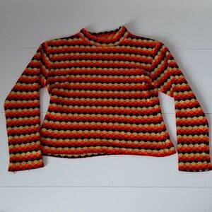 Knit crop top with unique design. 80's/90's  vintage. Woman small